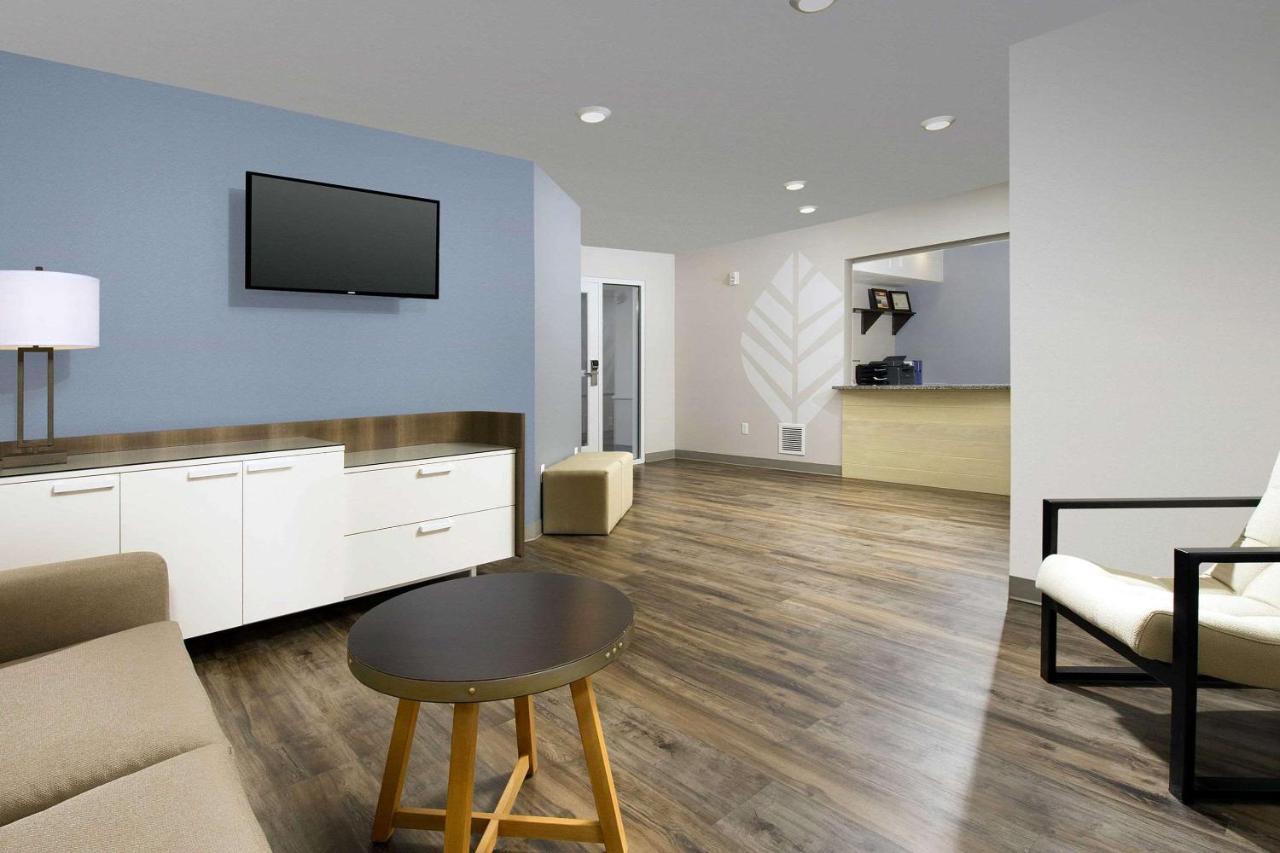 Woodspring Suites Chicago Darien Extérieur photo