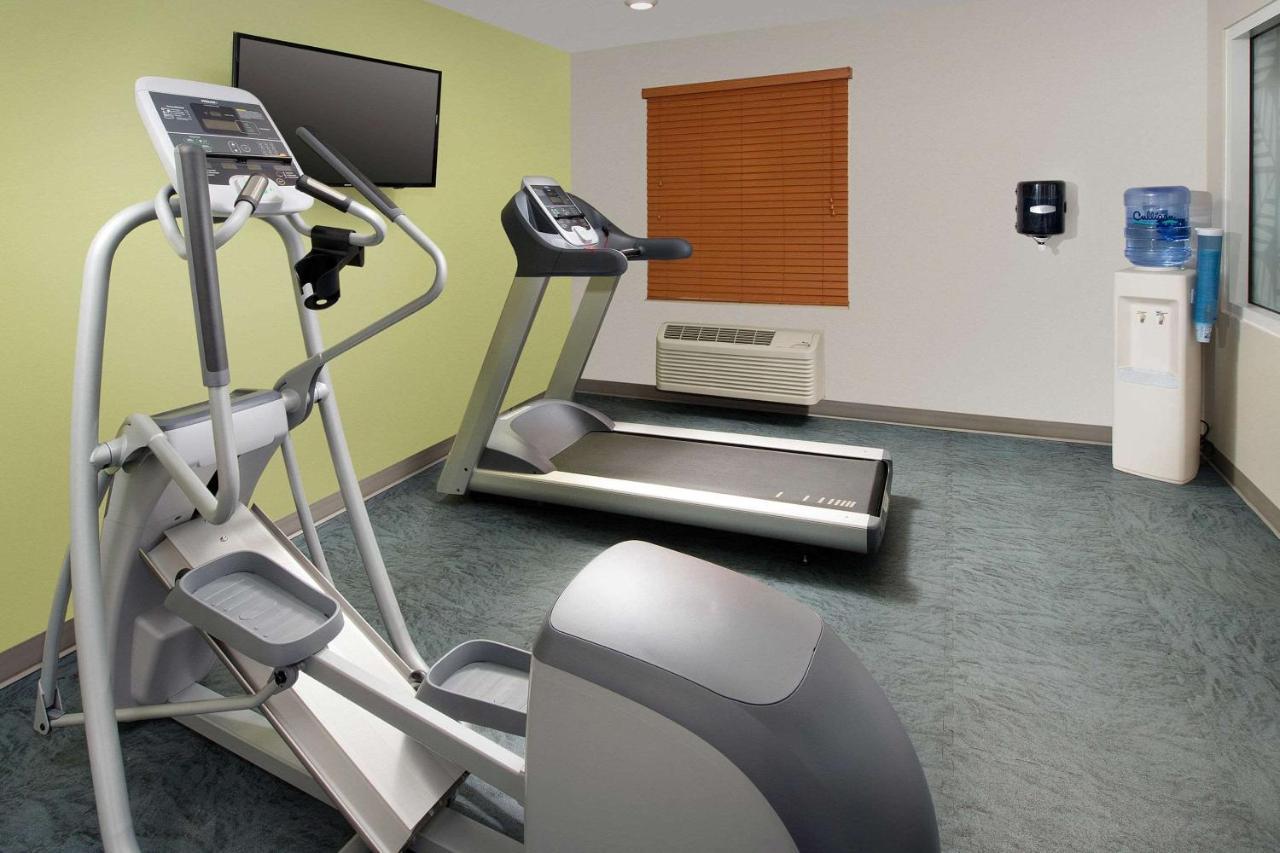 Woodspring Suites Chicago Darien Extérieur photo